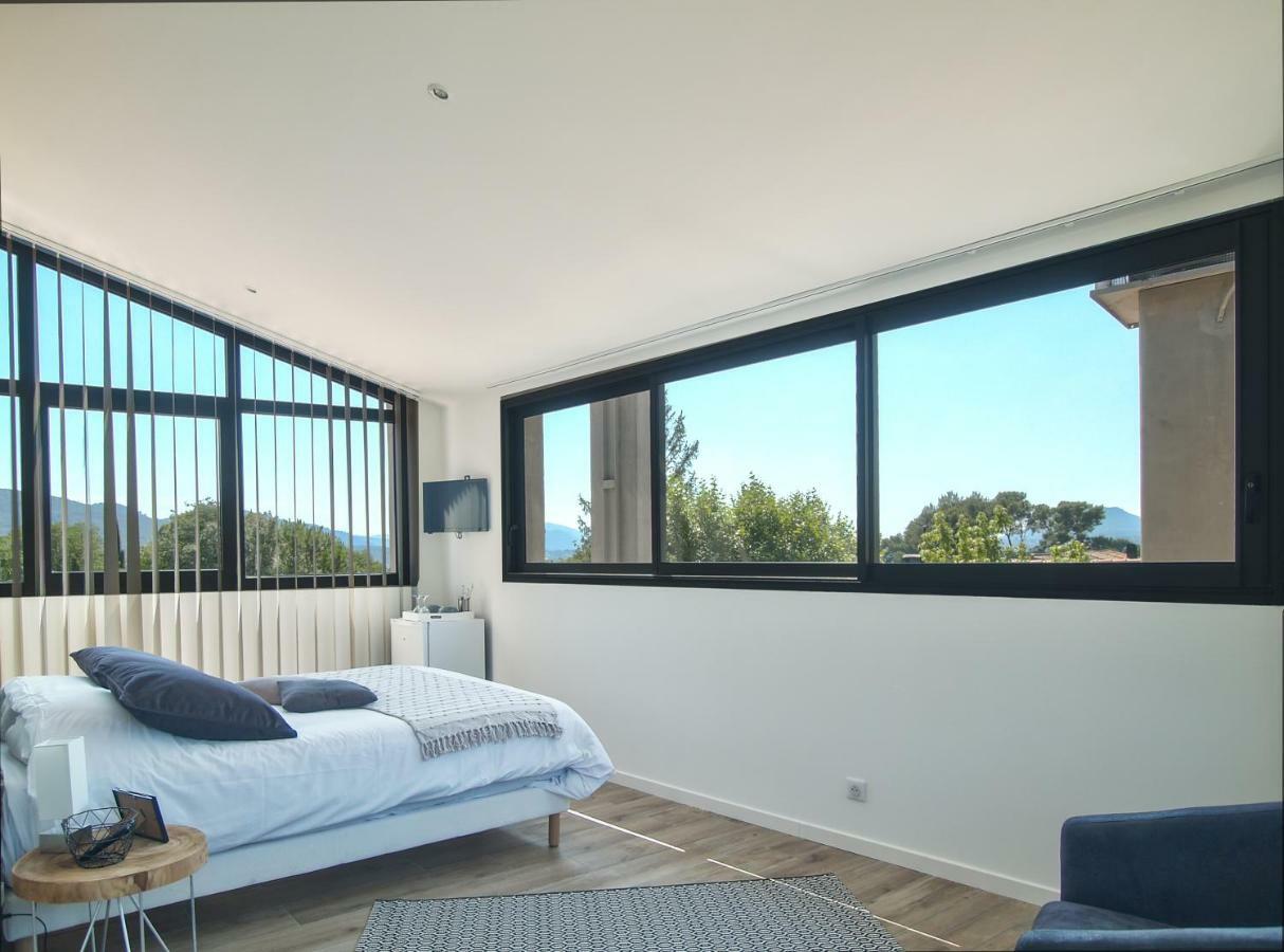 Villa St Ange Gemenos Bagian luar foto